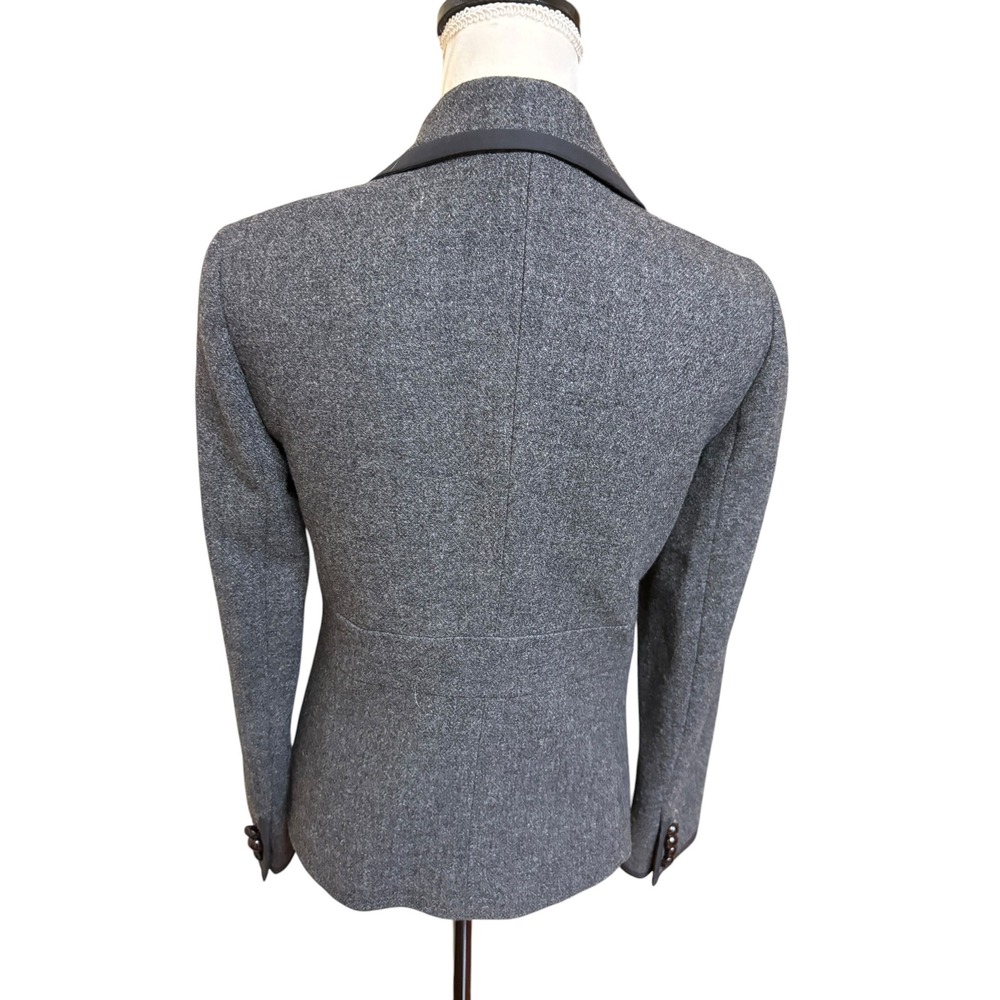 J. Crew 100% Grey Wool Professional 2 Button Contrast Trim Blazer Style 17375- 4 - Picture 6 of 11
